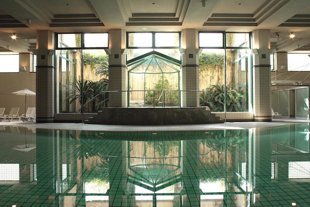 Royal Oak Hotel Spa & Gardens Otsu Exterior photo